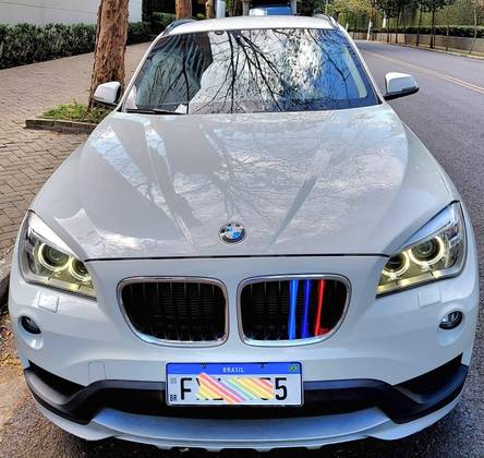 BMW X1 2.0 16V TURBO ACTIVEFLEX SDRIVE20I 4P AUTOMÁTICO BMW X1 2.0 16V TURBO ACTIVEFLEX SDRIVE20I 4P AUTOMÁTICO